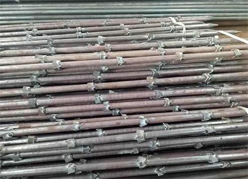 丰镇隧道钢花管